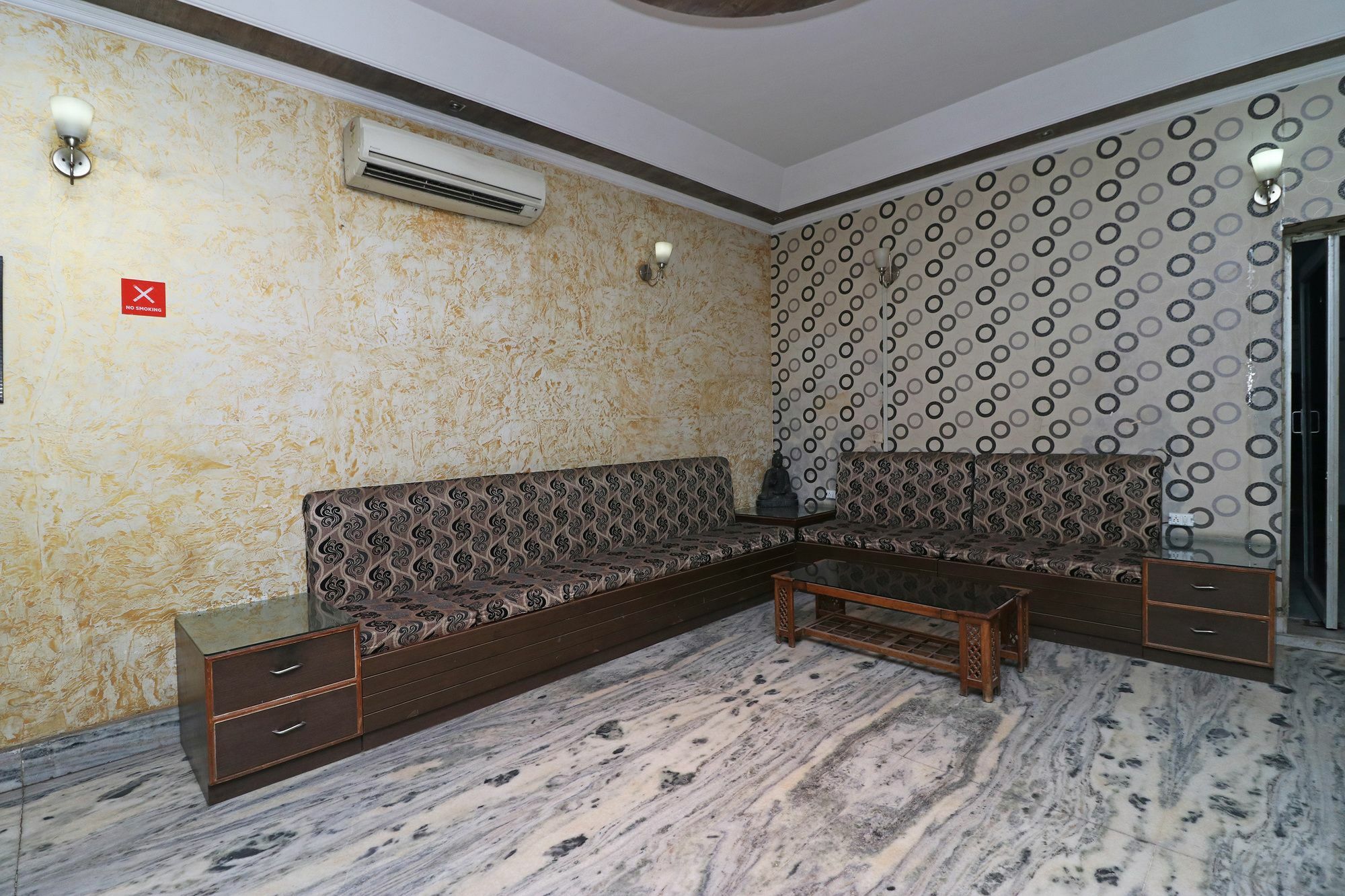 Oyo 11526 Hotel Apollo Agra  Buitenkant foto